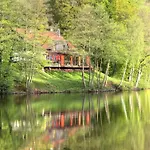 Ferienwohnungen&campingfässer Am Kunstteich Ferienhaus