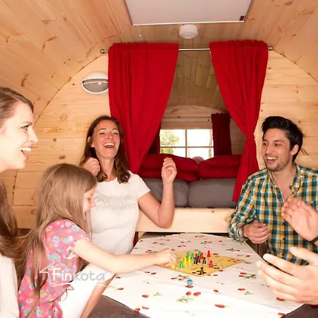 Holiday home & Campingfaesser Am Kunstteich