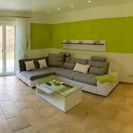 Ferienwohnungen&campingfässer Am Kunstteich Ferienhaus Wettelrode
