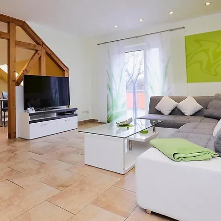Ferienwohnungen&campingfässer Am Kunstteich Ferienhaus Wettelrode
