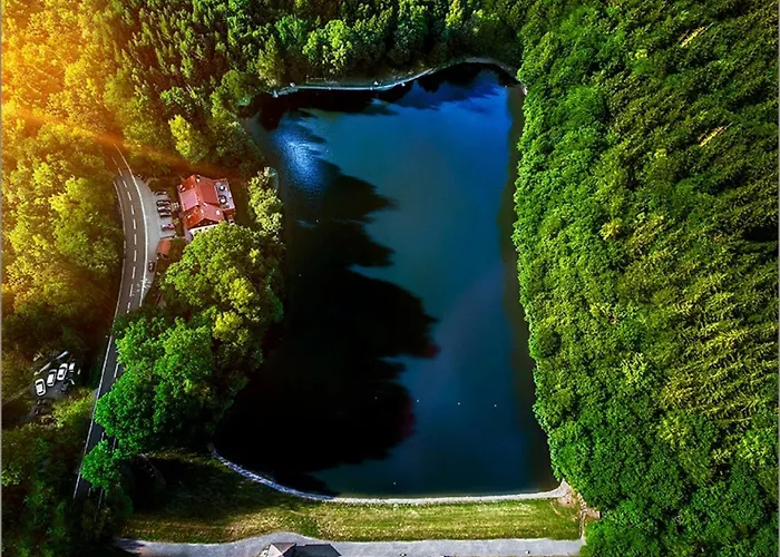 & Campingfaesser Am Kunstteich * Wettelrode