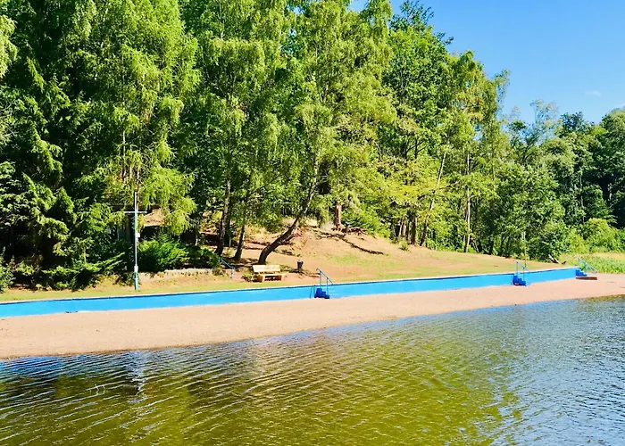 & Campingfaesser Am Kunstteich *